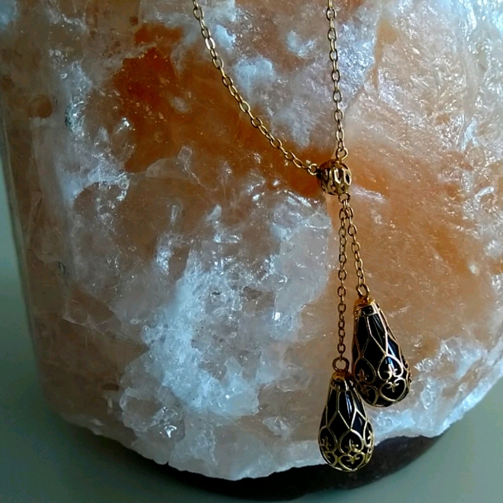 Genuine Black Onyx and 14K Gold Lariat Necklace